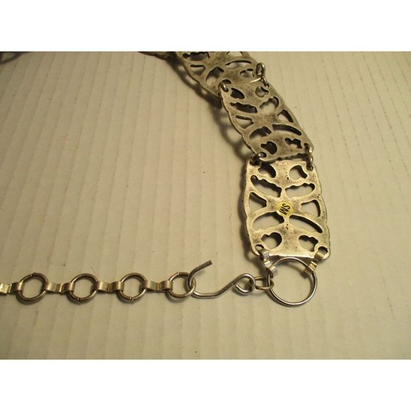 *GOTH Brushed Silver Midweight Link Belt Floral Motif